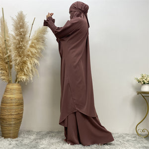 Modest black jilbab set with elasticated sleeves and skirt