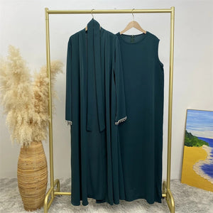 Noor Emerald Green Diamante 4 Piece Abaya Set.