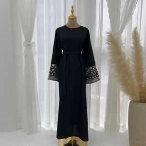Embroidered Sleeve Black Linen Closed Abaya.