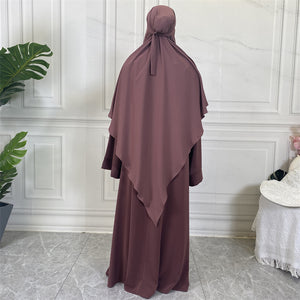 Lightweight khimar with effortless full coverage niqab feature