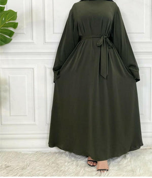Hira abaya in nidha fabric with loose fit and matching belt