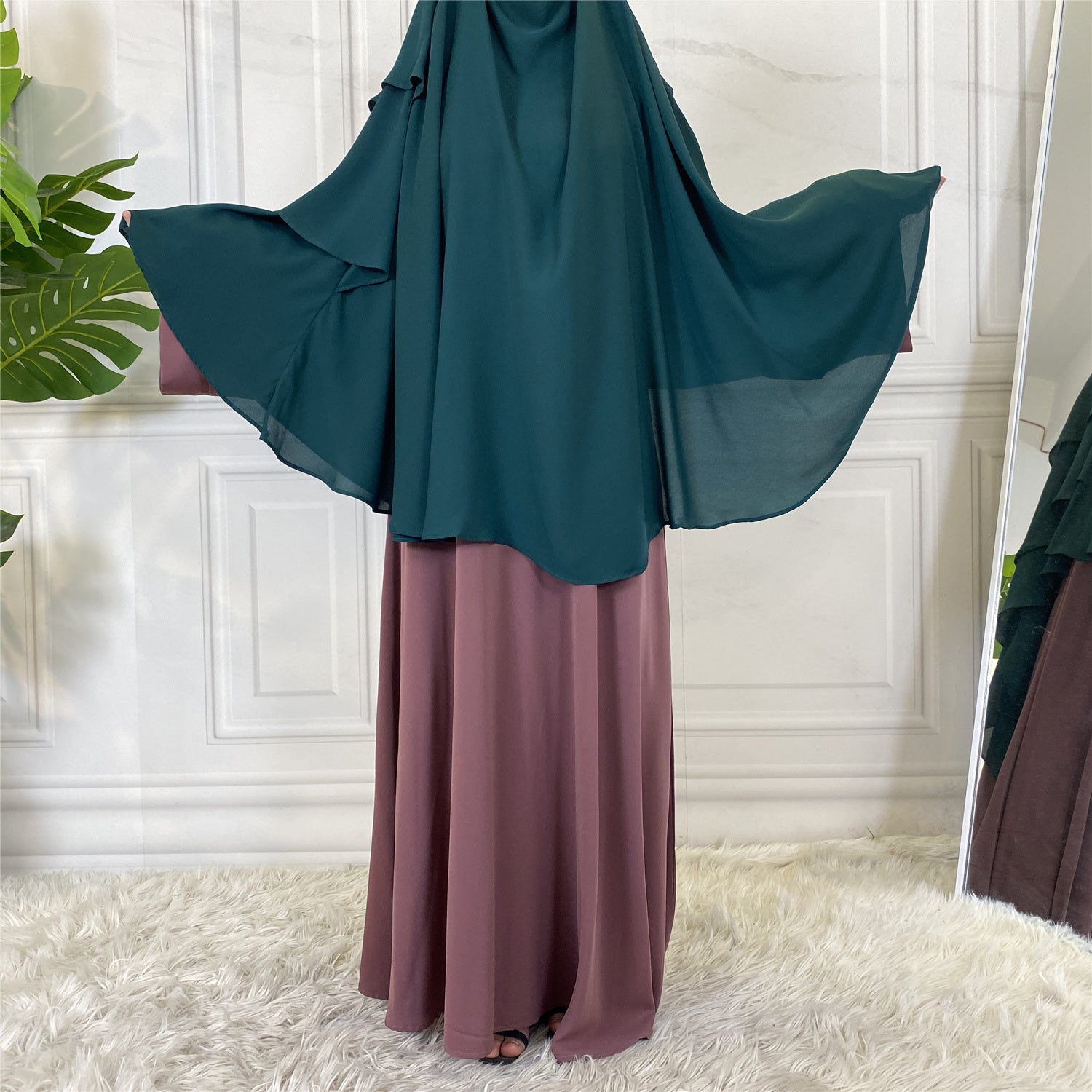 Back view of diamond cut khimar showing full coverage