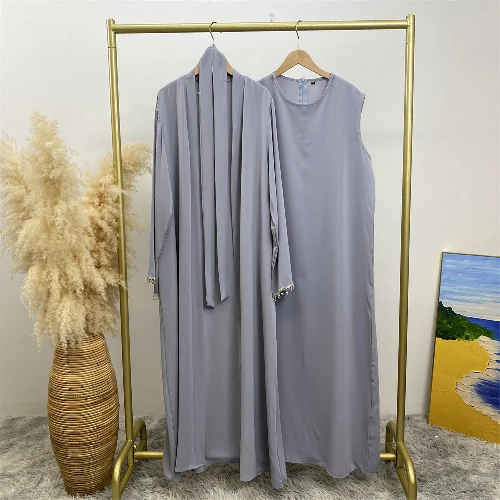 Noor Light Grey Diamante 4 Piece Abaya Set.