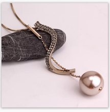 Load image into Gallery viewer, Long Pendant Gem Twirl Abaya Necklace
