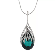 Load image into Gallery viewer, Long Emerald Green Drop Abaya Necklace
