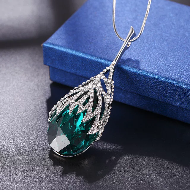 Long Emerald Green Drop Abaya Necklace