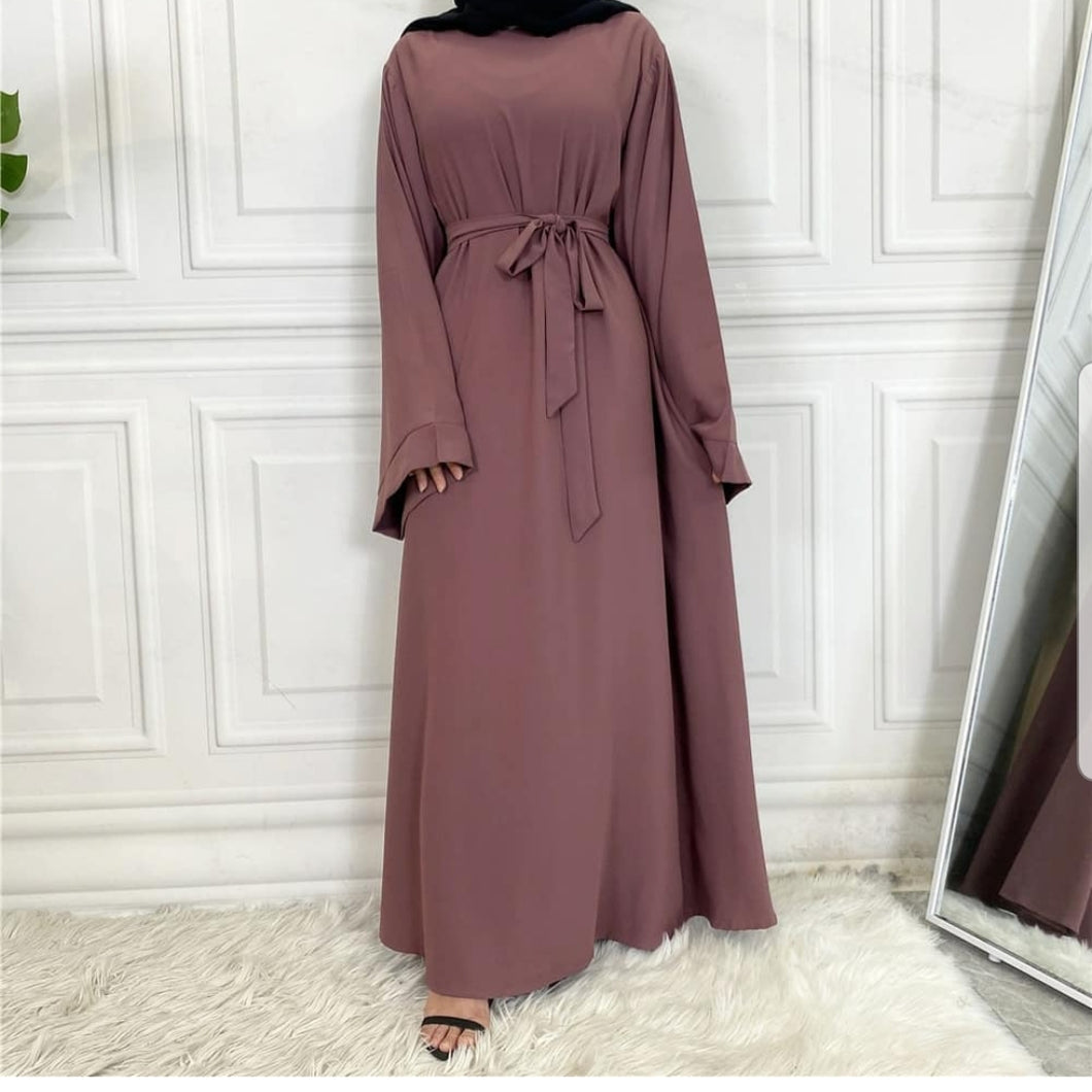 Hira Mauve Closed Abaya
