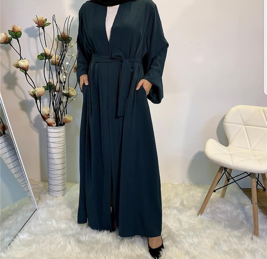 Dua open abaya in soft polyester with flowy design and matching belt