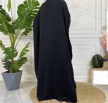 Load image into Gallery viewer, Husna Farasha Black Open Abaya
