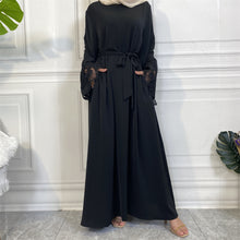 Load image into Gallery viewer, Aira Black Lace Closed Zip Abaya
