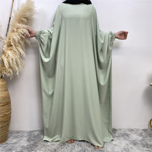 Load image into Gallery viewer, Fiza Farasha Mint Green Closed Abaya
